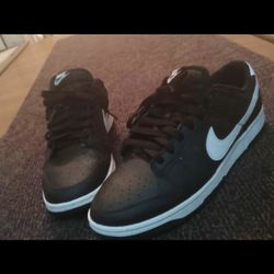 Nike Dunk Low Sz 10.5