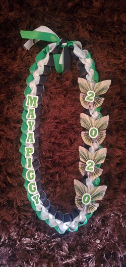 Graduation leis