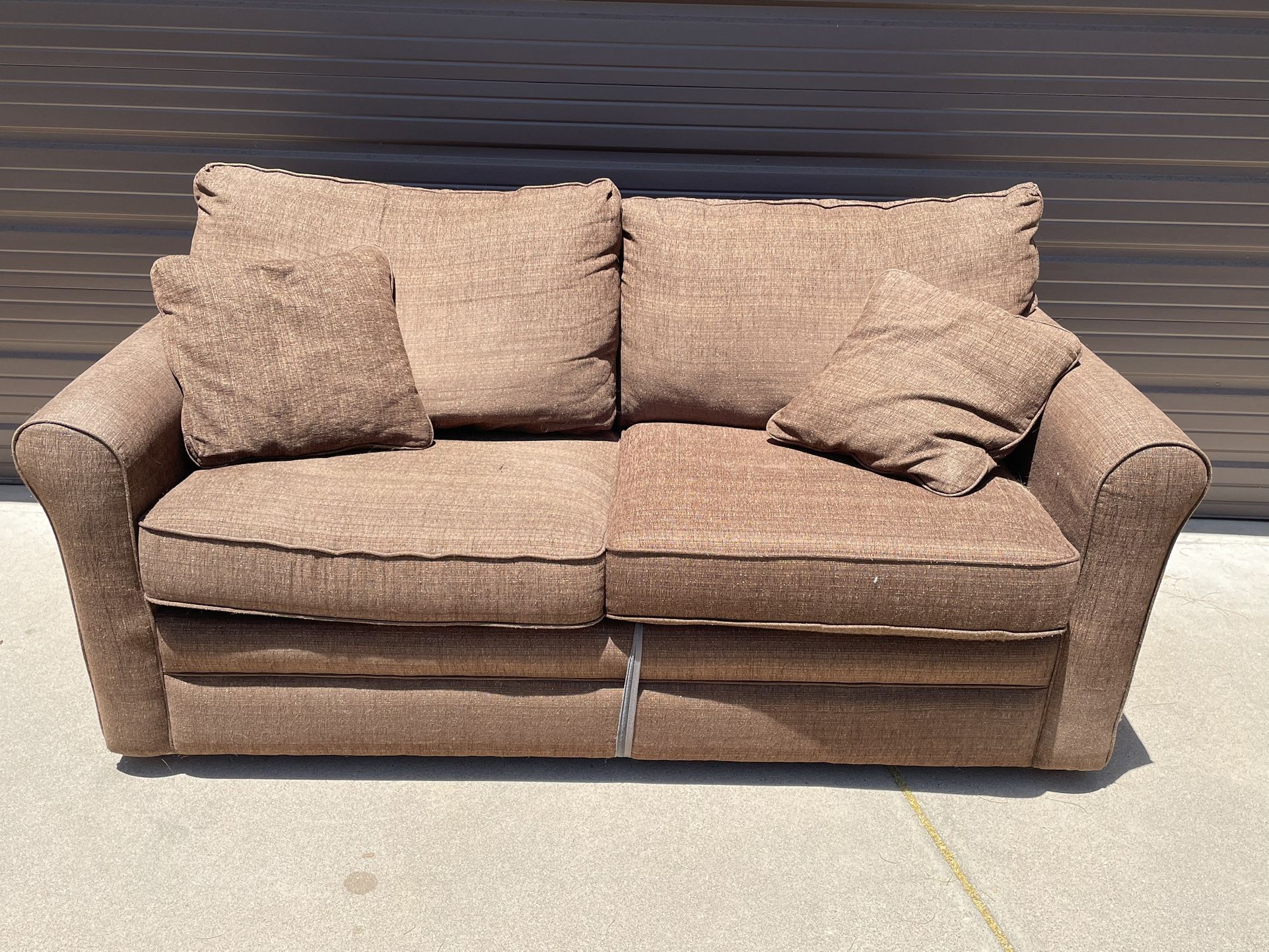 Loveseat With Pullout Bed