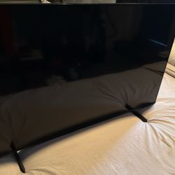 Samsung - 43" Class 8000 Series LED 4K UHD Smart Tizen TV