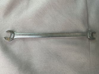 Craftsman V 1/2 x9/16 open end skinny wrench. Very Nice