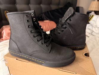 dr.martens sherdian canvas boots