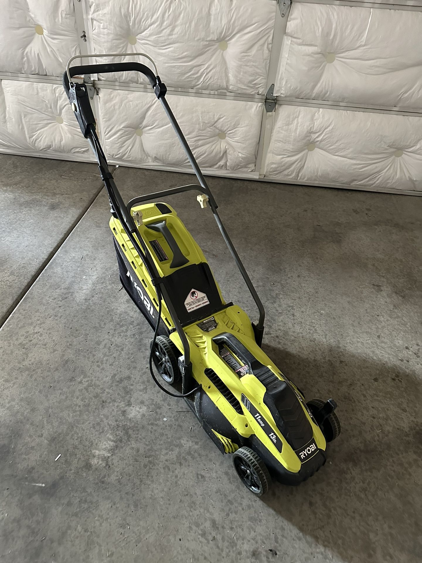 Ryobi 13 inch 11 Amp Corded Electric Walk Behind Push Mower Lawn Mower