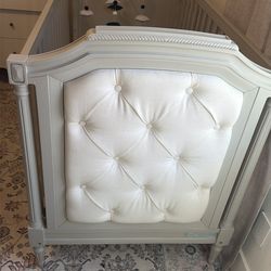 Pottery Barn Kids Blythe Convertible Crib - French Gray