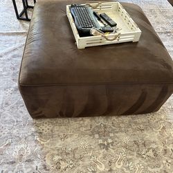 Large 36x36 ottoman