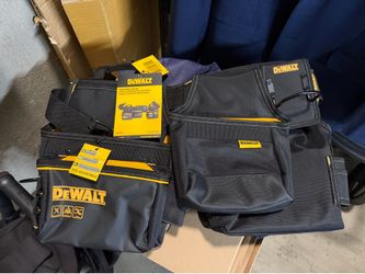 New DEWALT Tool Belt - 26 Pocket Professional Belt