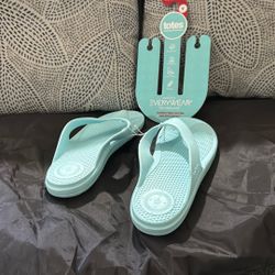 Totes Women's Sol Bounce Ara Flip Flop Sandal