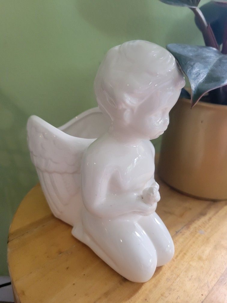 Vintage Ceramic Angel Planter Vase w/ Bird * 7"x7"x4" * Cherub