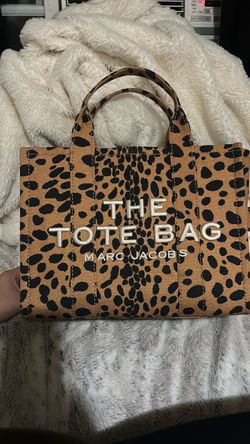 The tote bag Marc Jacobs