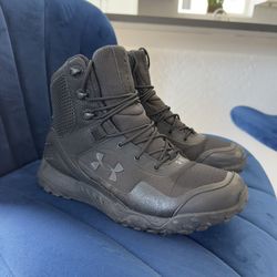 Under Armour Mens Boots