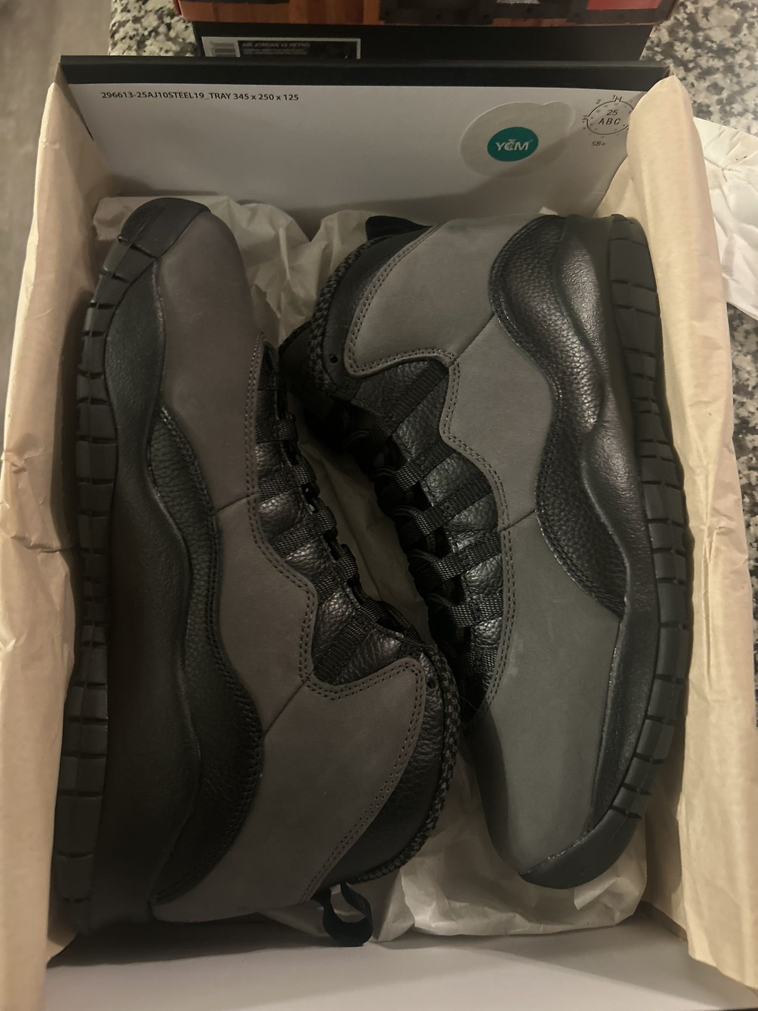 BRAND NEW JORDAN 10 2025 SHADOW SIZE 11,12,13,14