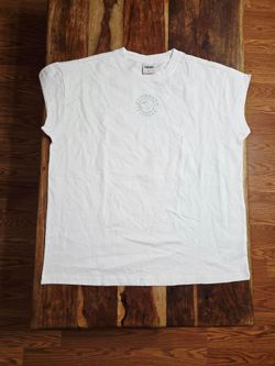 Gymshark Legacy Fitness Cutoff Tee In White. Size Large
