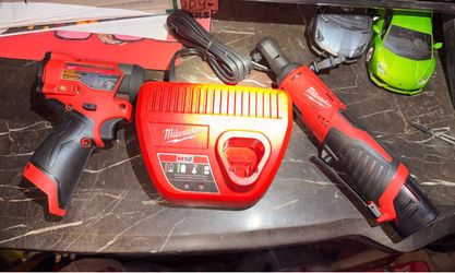 Milwaukee M12 3/8 Ratchet and Impact driver