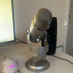 Yeti microphone