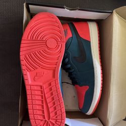 Jordans/nikes Size 13