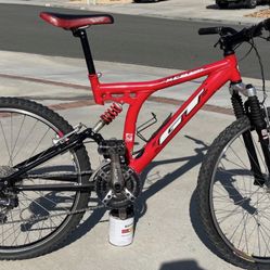 GT Full Suspension XCR 4000 Mountain Bike for Sale in Riverside