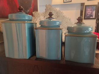 Beautiful vintage canister set