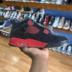 2022 Air Jordan Retro 4 "Red Thunder"