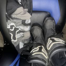 FOX Riding Boots And Pants