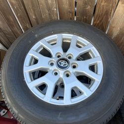 2024 toyota tacoma wheels and tires