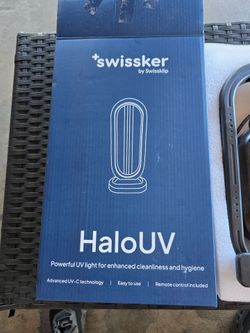 Swissker by Swissklip HaloUV Light Sanitizer with Remote - Like New