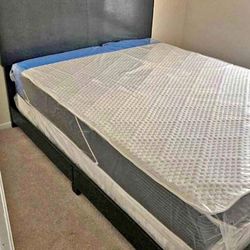 New Queen Size Pillow Top Mattress