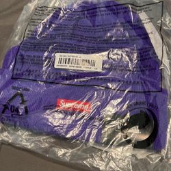 Supreme x New Era Shop Beanie - Los Angeles Purple New