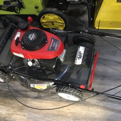 Troy Bilt High Dollar Gas Powered Lawn Mower, With HONDA Motor!  Just $245 Tomorrow (Sat) 💥👍🏽