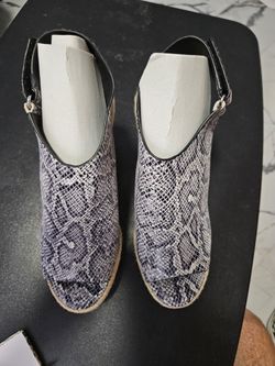 AEROSOLES WOMEN'S WEDGE SANDELS 