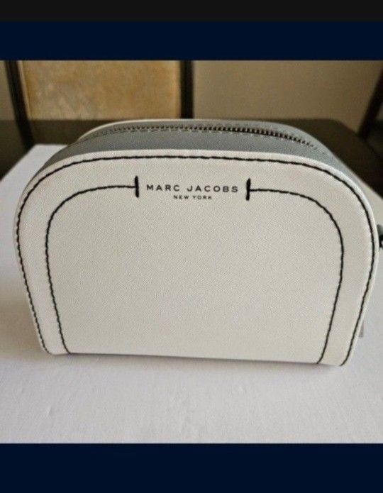 Marc Jacobs Crossbody Bag