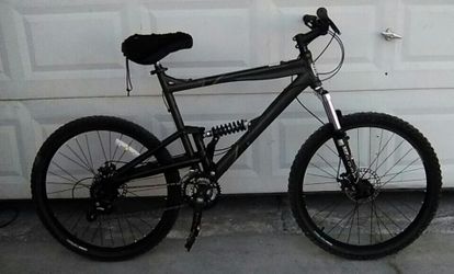 Haro x1 hotsell mountain bike