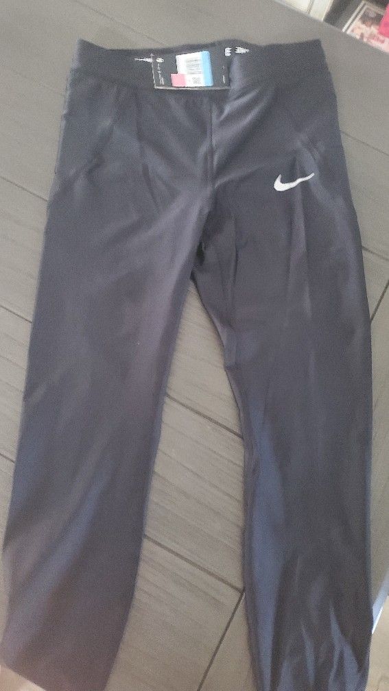 Nike leggings