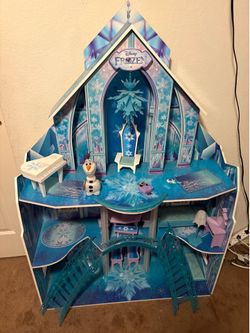 Frozen Princess Castle