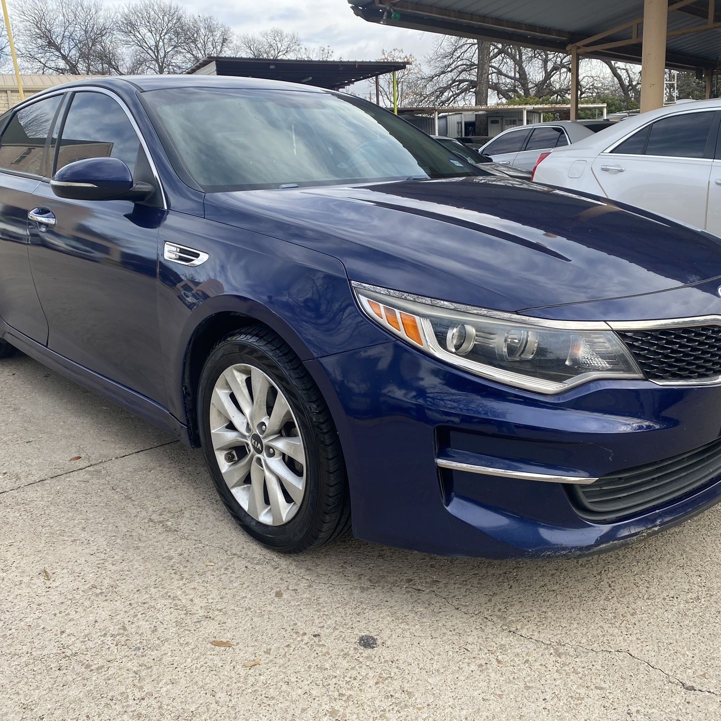 2017 KIA Optima