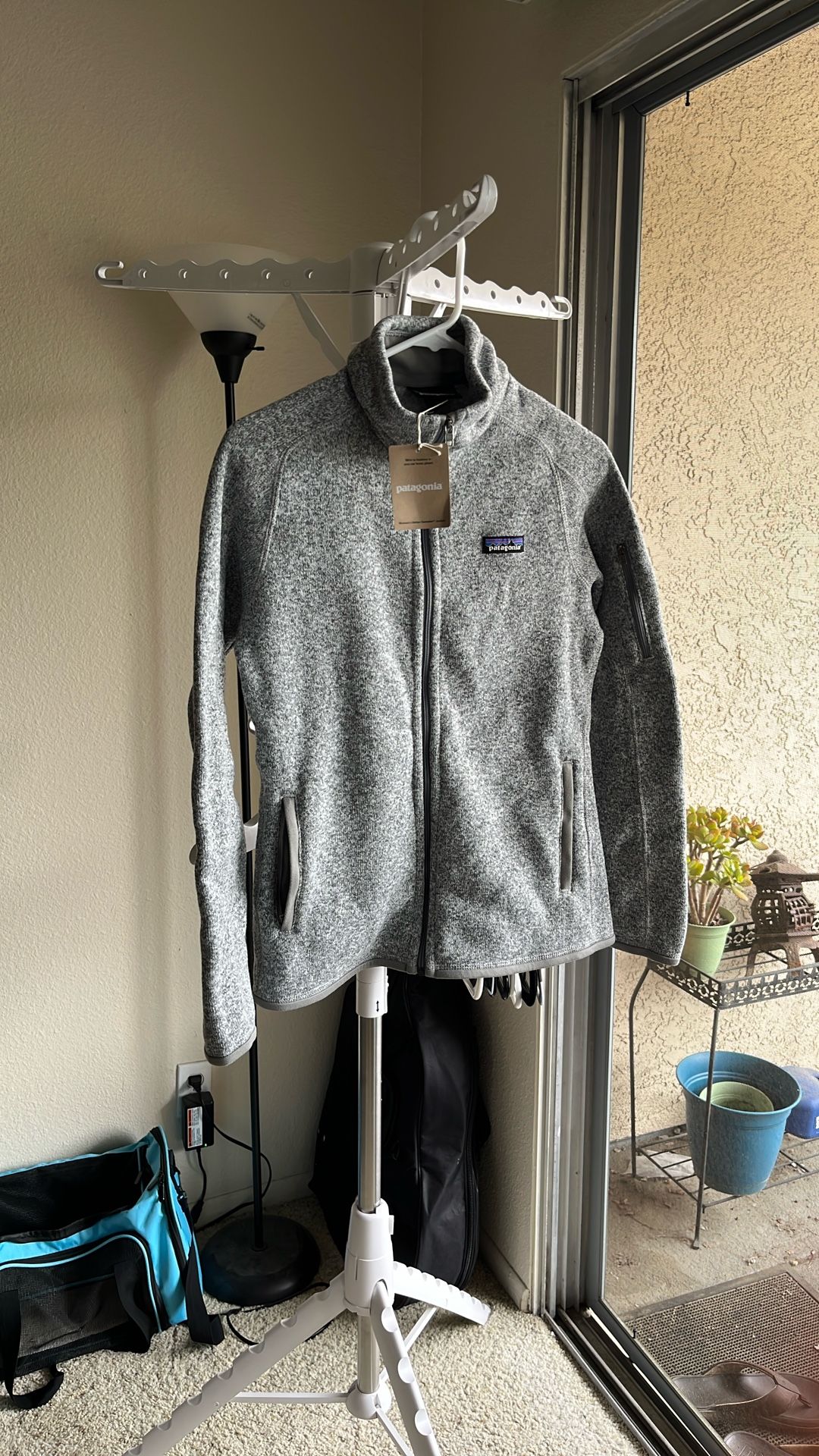 Small Patagonia Grey Jacket - NEW - Women’s