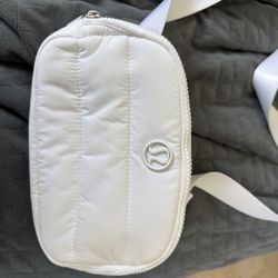 White lululemon cross body