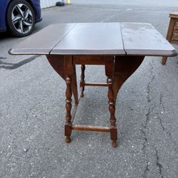 Antique Pine Drop Leaf Table