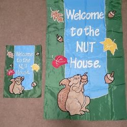 Welcome To The Nuthouse Flags Set