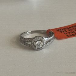 Size 9 Moissanite Halo Ring 0.75ctw 925 Silver – Stunning Ladies Statement Piece