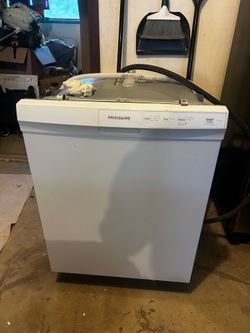 2018 Frigidaire Dishwasher
