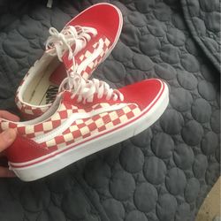 brand new vans size 9