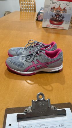 ASICS GEL ROCKET 8 VOLLEYBALL SHOES