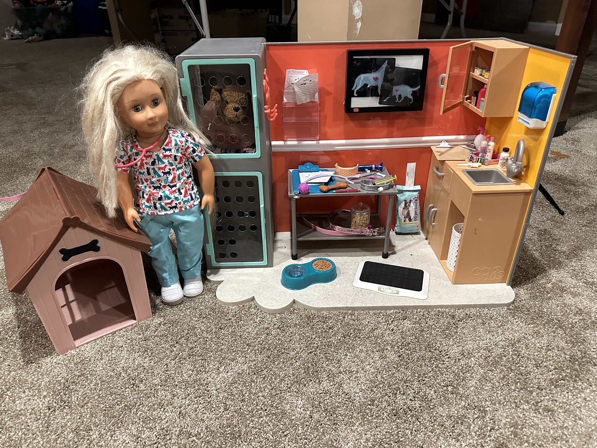 Our Generation Healthy Paws Vet Clinic Playset in Pink with Electronics for 18" Dolls