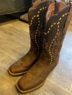 Justin Cowboy Boots