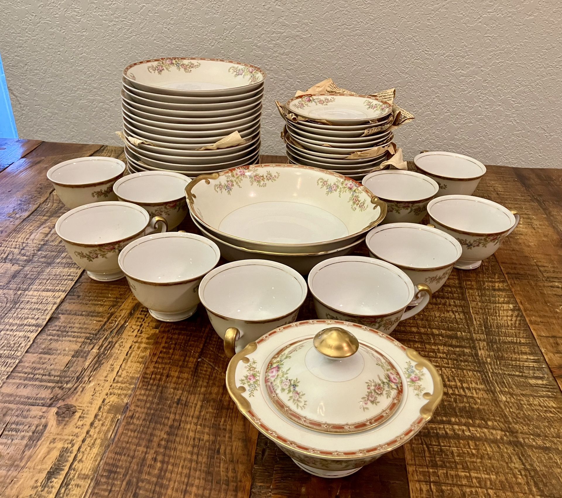 OGDEN By ROYAL CHESTER China (45pc)