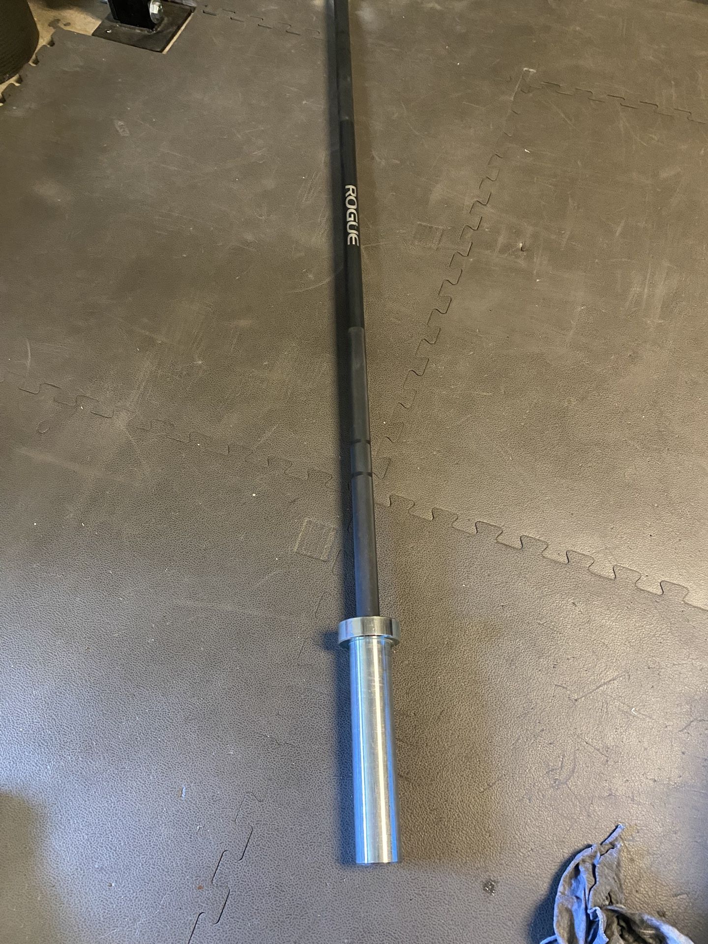 Rogue Fitness C-70S Barbell