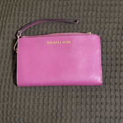 Michael Kors MK Jet Set Travel Double Zip Phone Wristlet Wallet