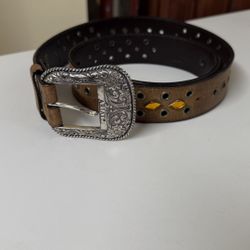 Ariat western leather belt with a decorative silver buckle size 34