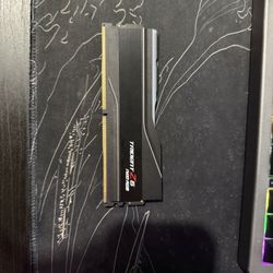 DDR5 Ram G.Skill Trident Z5 (1 Stick 16gb 6000MT/s)