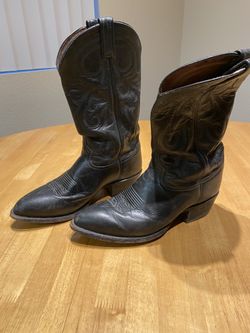 Black leather cowboy boots